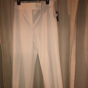 White kaki pants